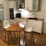 Old Town Hideaway 아파트 첼레