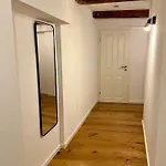 Old Town Hideaway 아파트