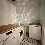 아파트 Old Town Hideaway 첼레