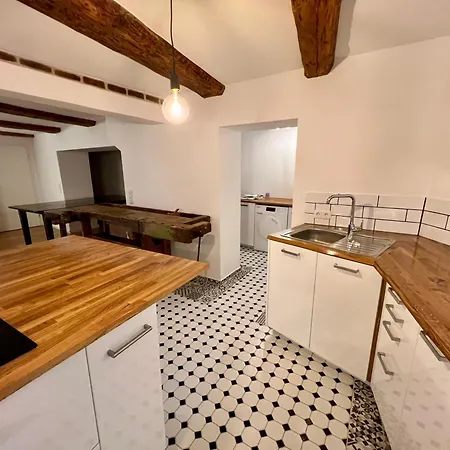 Old Town Hideaway * Τσέλε