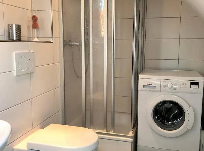 Old Town Hideaway Apartment *